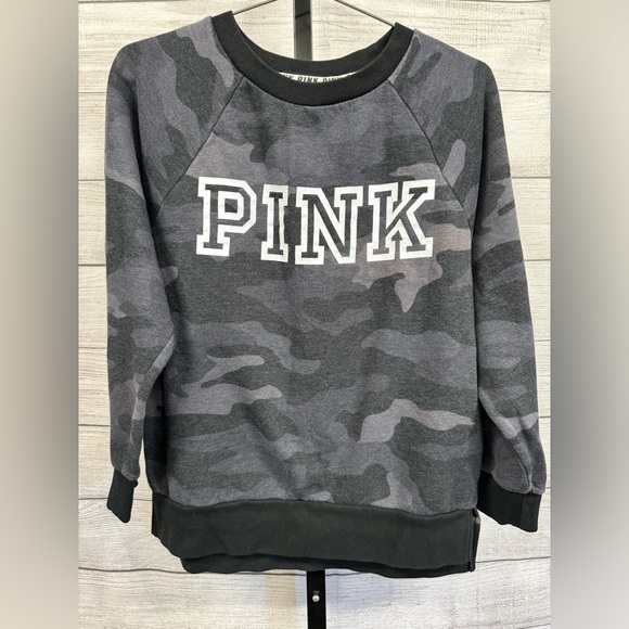 PINK Crewneck Sweatshirt - Picture 1 of 3